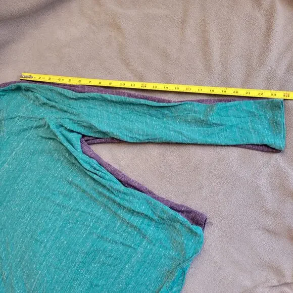 KOHLS SONOMA Shirt Womens Large Vneck Long Sleeve Green Purple Curved Hem 2PC - Picture 7 of 13